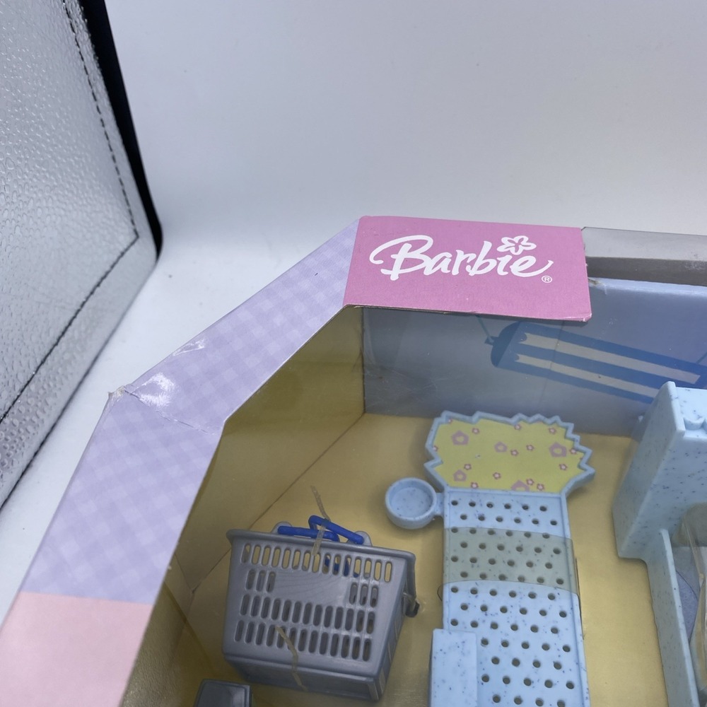 Barbie Happy Family Neighborhood Shopping Fun Playset Supermarket Store RHTF NIB - Picture 16 of 16